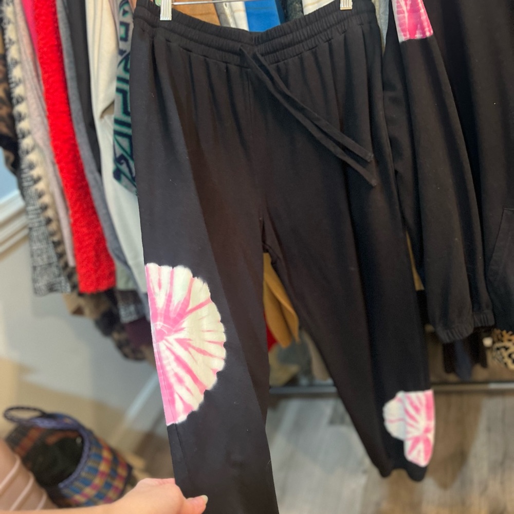 Splendid joggers and hoodie set, XL